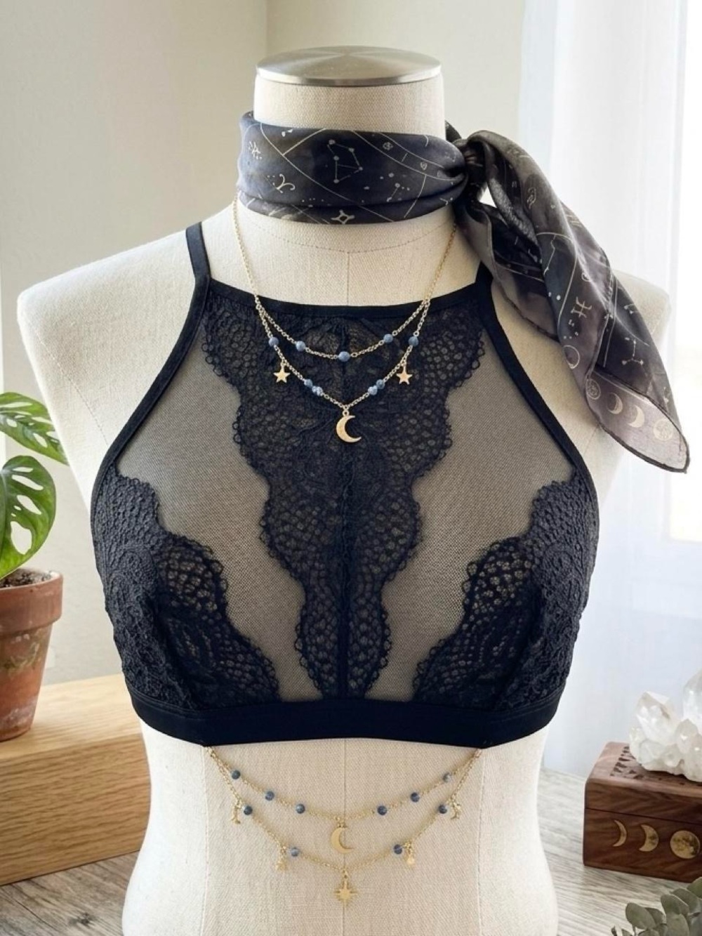 NWT Victoria’s Secret Black Lace Sexy Sheer Bra